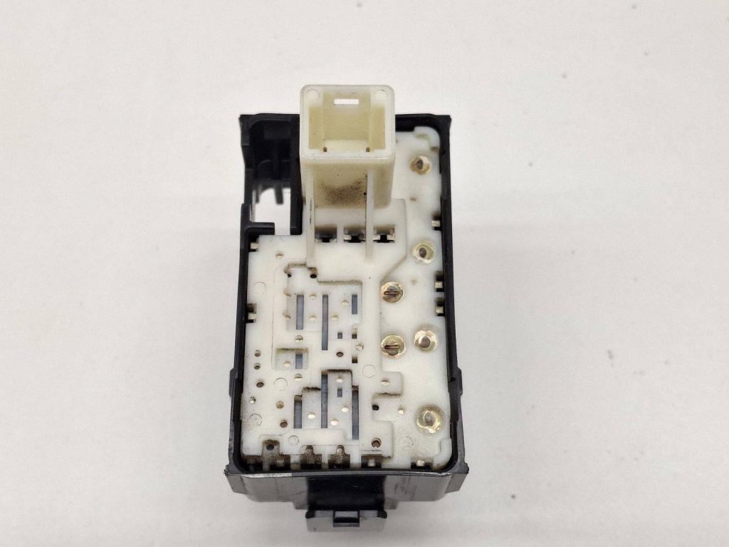 Кнопка стеклоподъемника, 550 рублей, Пермь