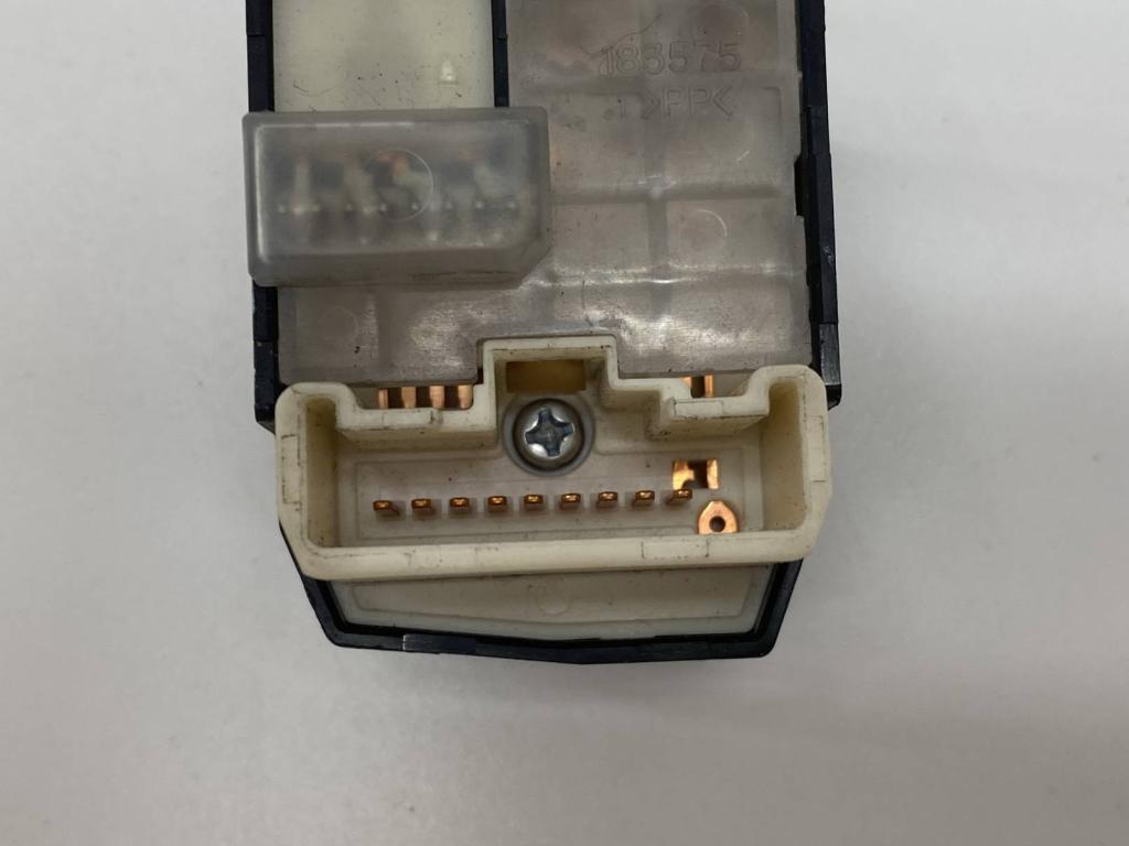 Переключатель регулировки зеркала, 750 рублей, Пермь