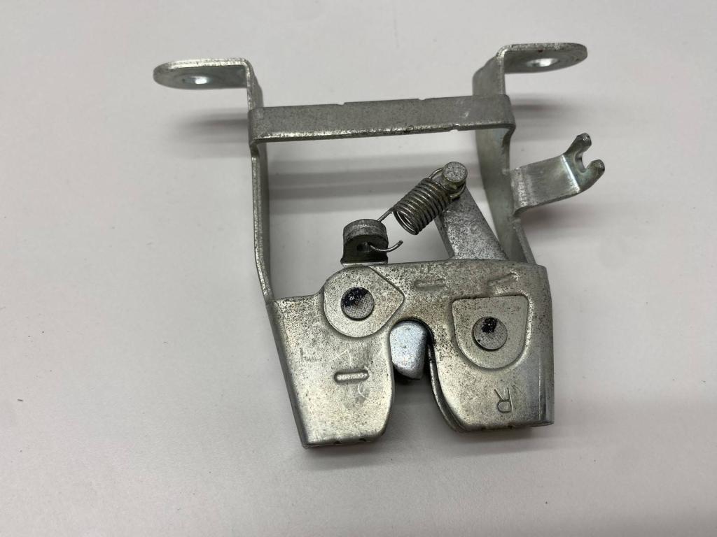 Замок спинки сиденья, 1000 рублей, Пермь