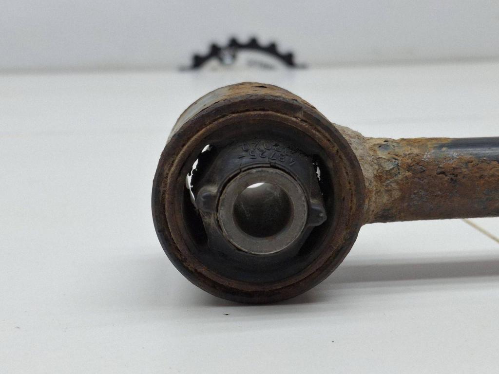 Тяга задняя поперечная, 1000 рублей, Пермь