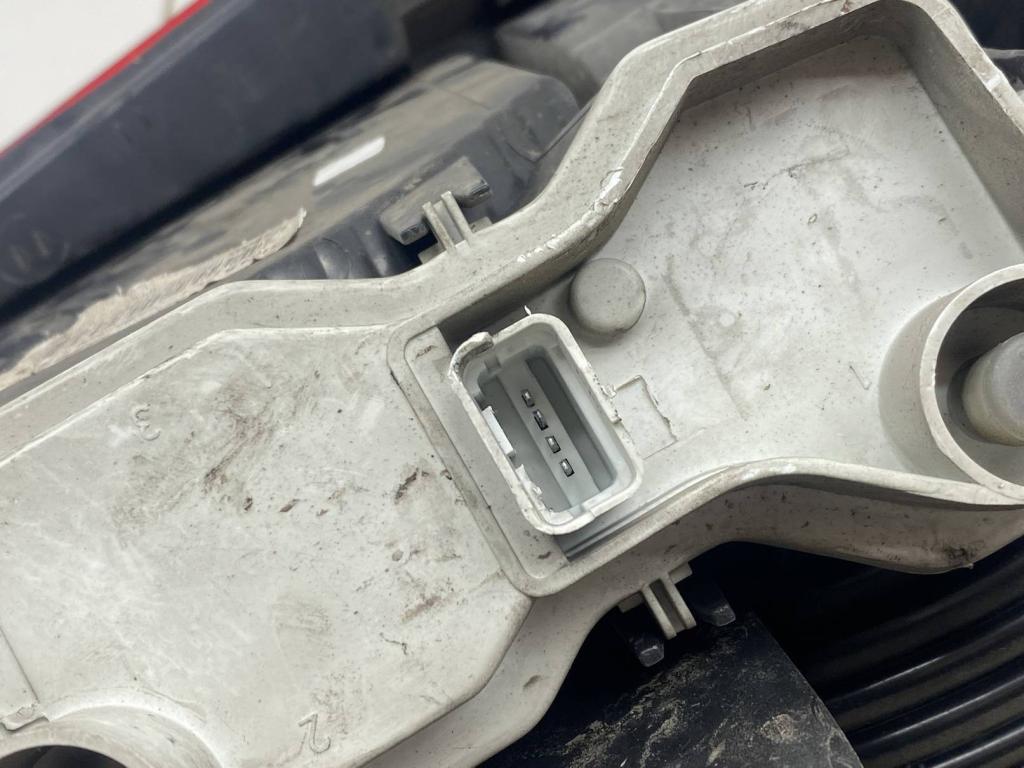 Фонарь задний левый, 2000 рублей, Пермь