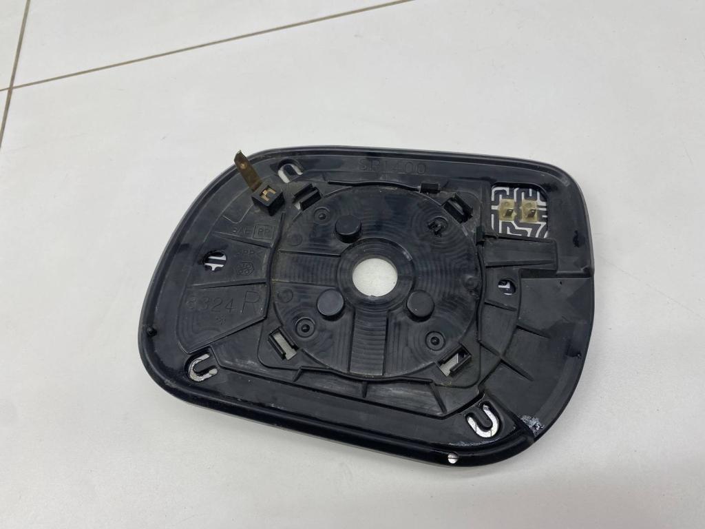 Зеркальный элемент правый, 5000 рублей, Пермь