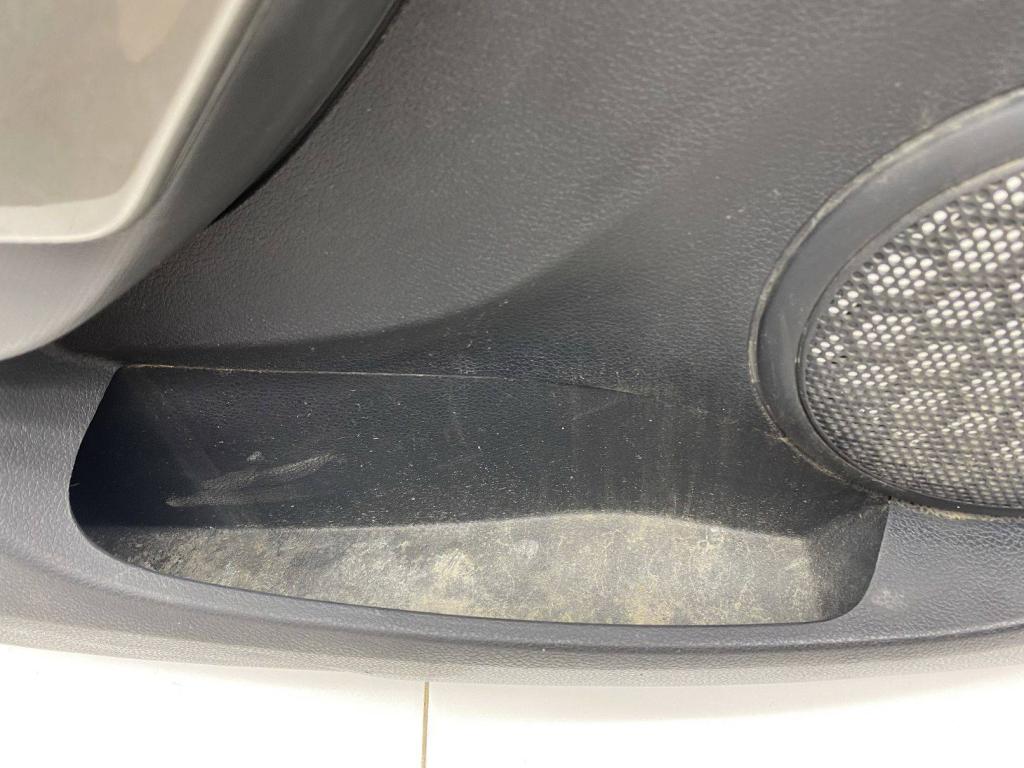 Обшивка двери передней левой, 1500 рублей, Пермь