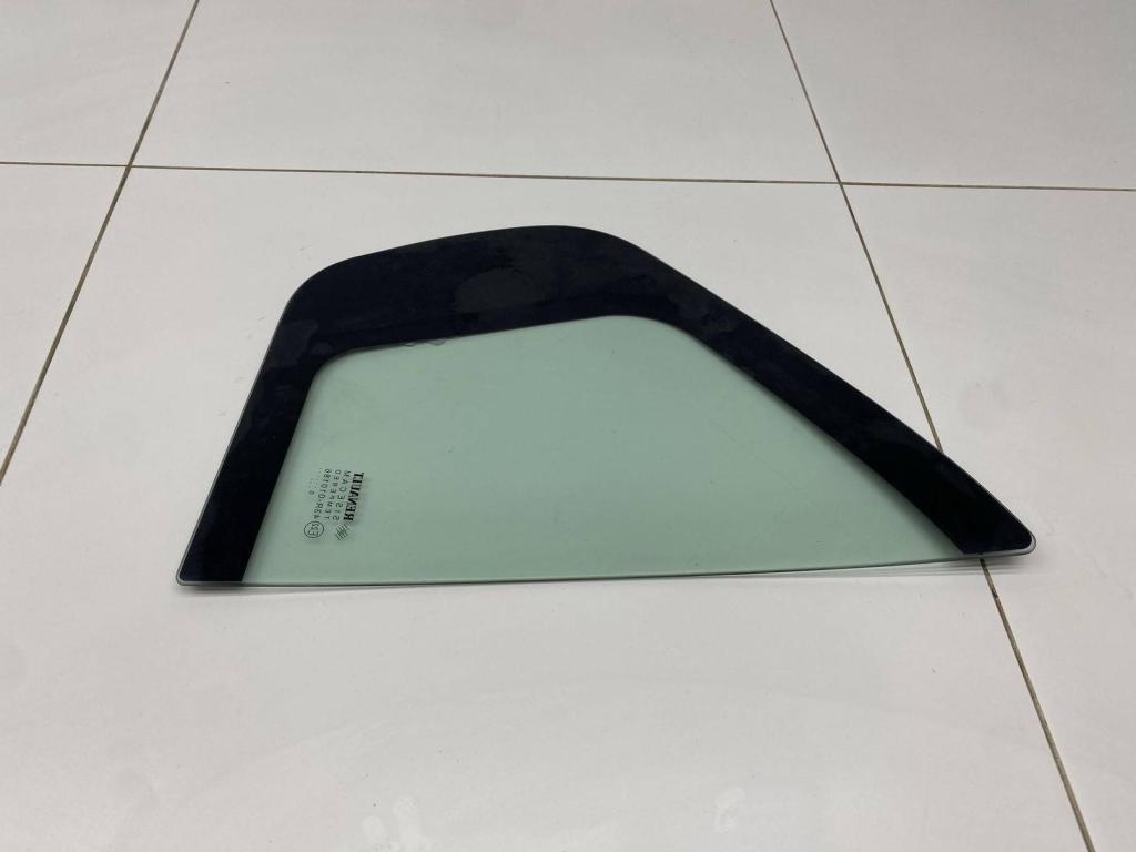 Стекло двери задней левой форточка, 800 рублей, Пермь