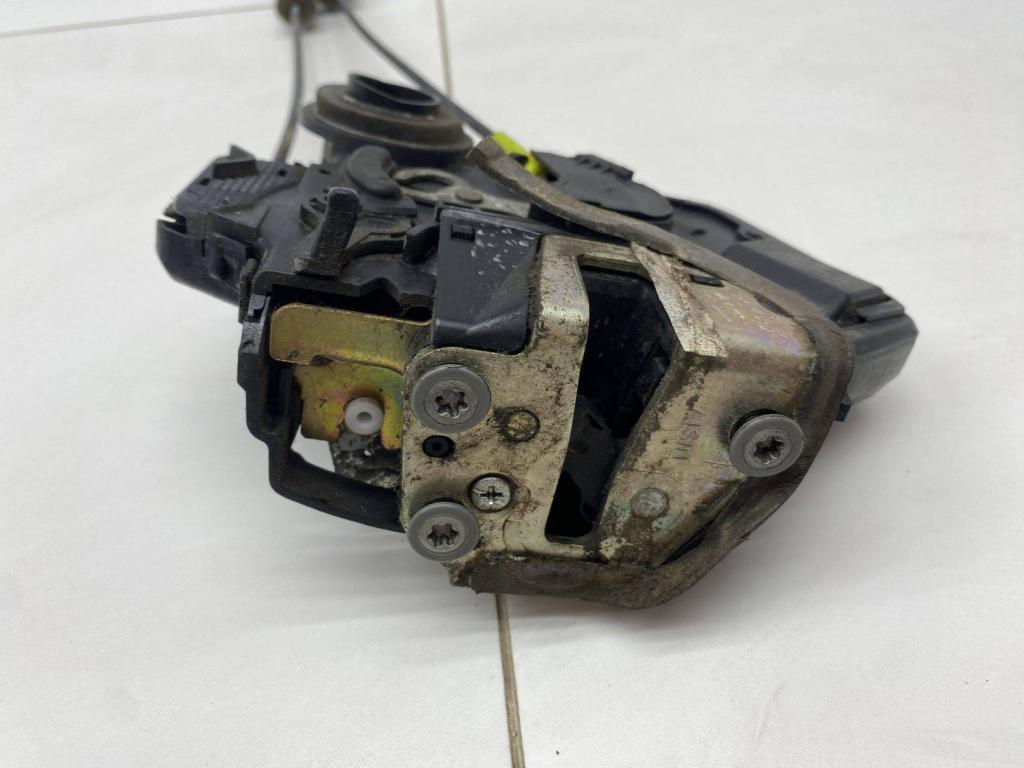 Замок двери задней правой, 1000 рублей, Пермь