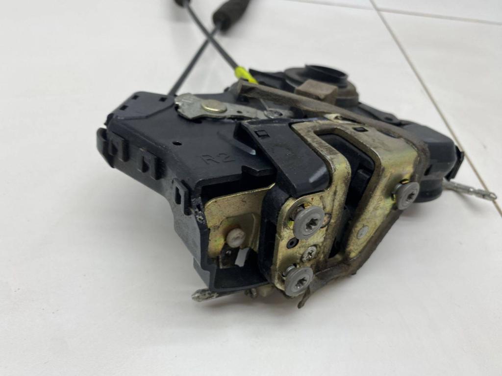 Замок двери передней правой, 1000 рублей, Пермь