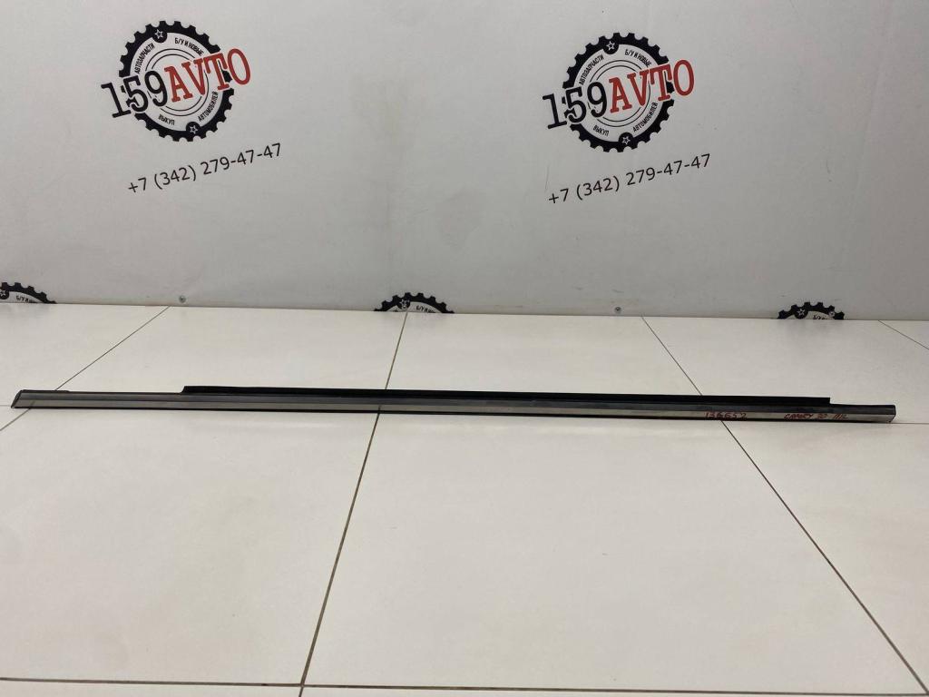 Накладка стекла переднего левого, 2000 рублей, Пермь