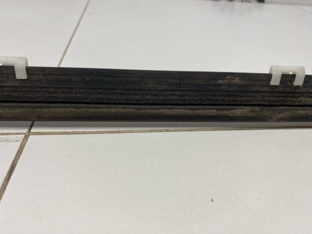 Накладка стекла заднего левого, 1500 рублей, Пермь