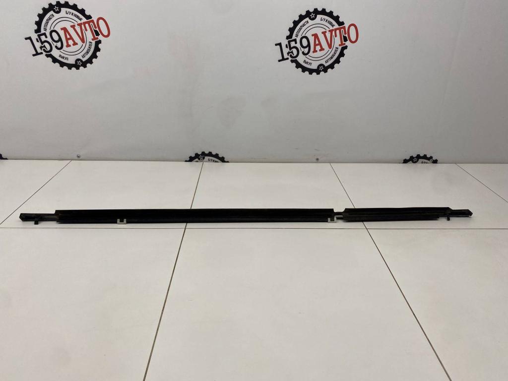 Накладка стекла заднего правого, 1500 рублей, Пермь