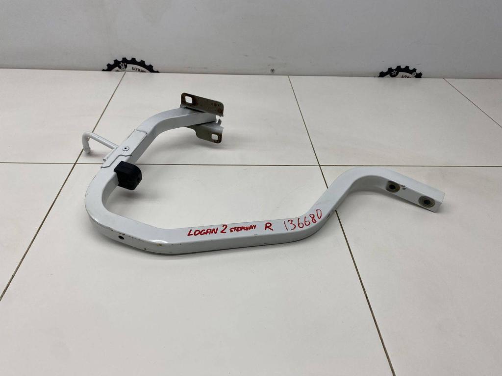 Петля крышки багажника, 1000 рублей, Пермь