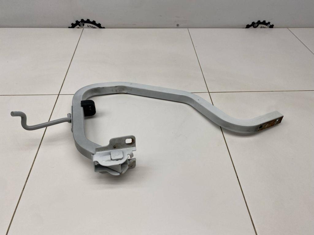 Петля крышки багажника, 1000 рублей, Пермь