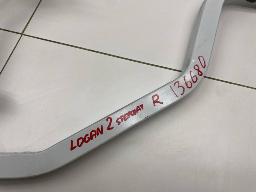 Петля крышки багажника, 1000 рублей, Пермь