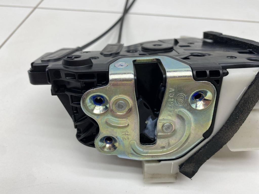 Замок двери передней правой, 10000 рублей, Пермь