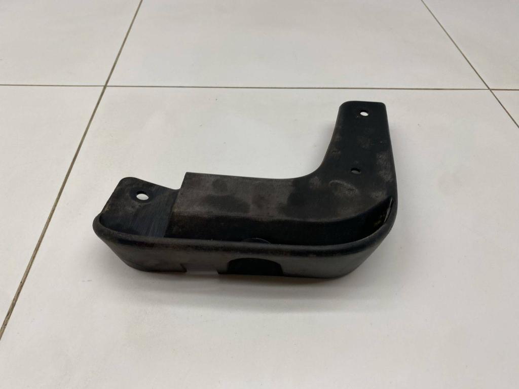 Брызговик передний левый, 500 рублей, Пермь