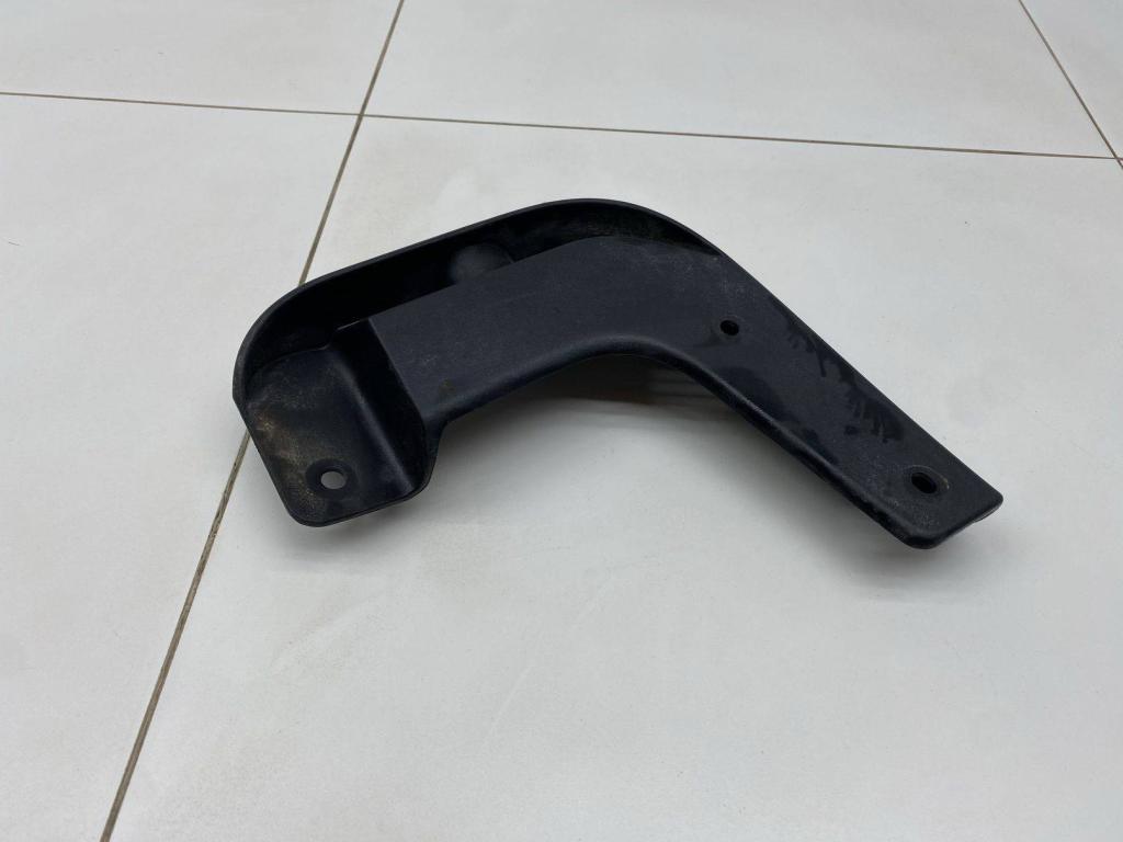 Брызговик передний правый, 500 рублей, Пермь