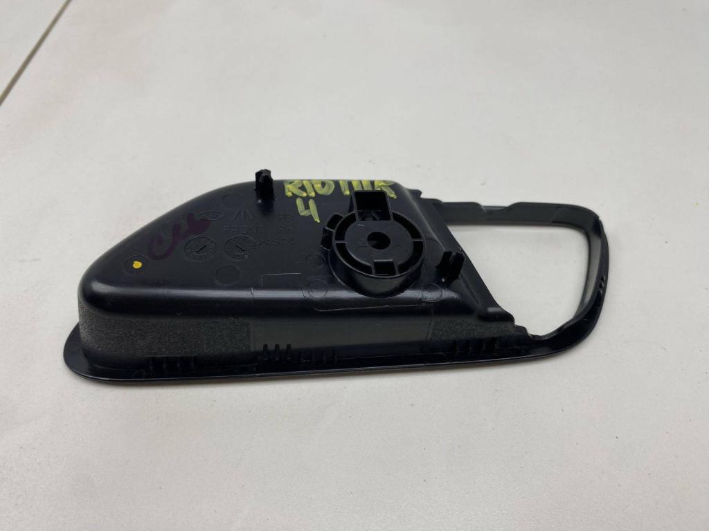 Накладка ручки внутренней, 500 рублей, Пермь