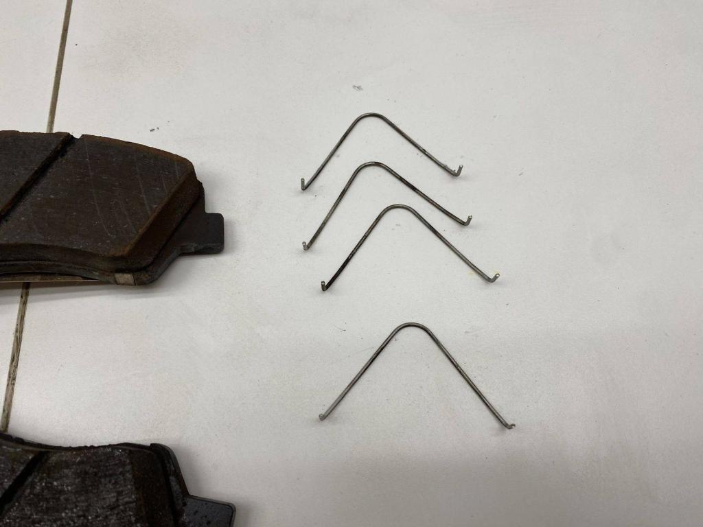 Колодки тормозные передние к-кт, 4000 рублей, Пермь