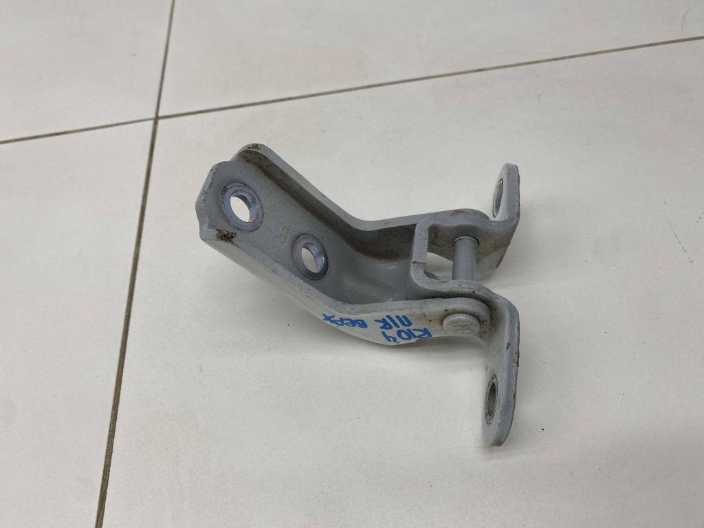 Петля двери передней правой верхняя, 2000 рублей, Пермь