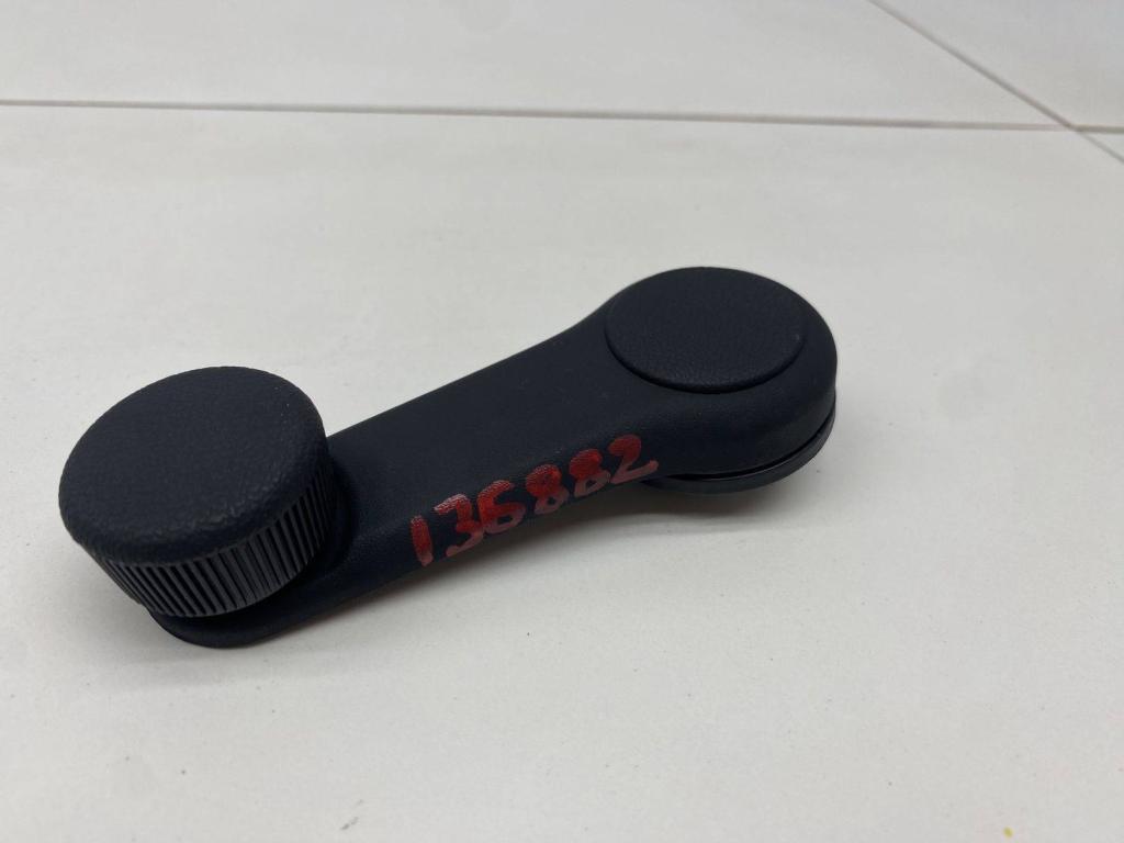 Ручка стеклоподъемника, 500 рублей, Пермь