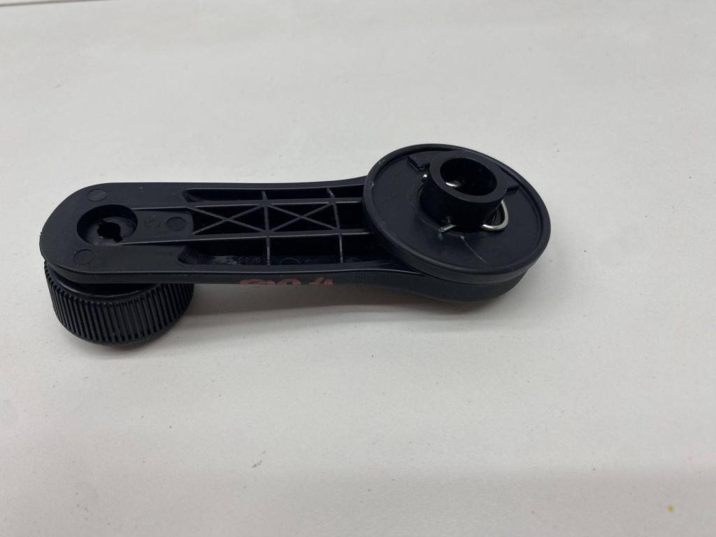 Ручка стеклоподъемника, 500 рублей, Пермь