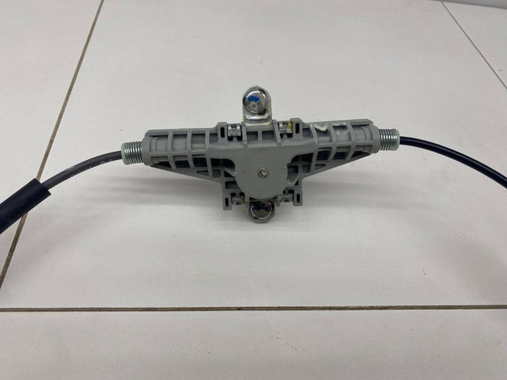 Стеклоподъемник механический задний левый, 5000 рублей, Пермь