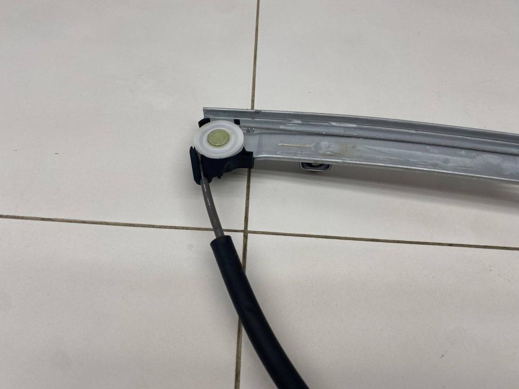 Стеклоподъемник механический задний левый, 5000 рублей, Пермь