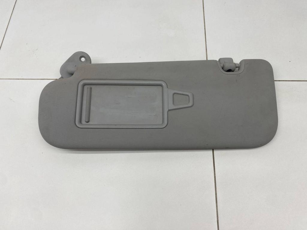 Козырек солнцезащитный левый, 1000 рублей, Пермь