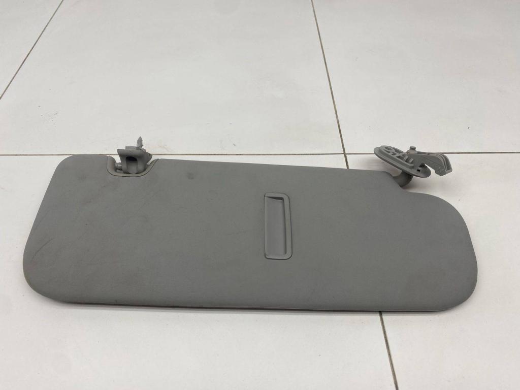 Козырек солнцезащитный левый, 1000 рублей, Пермь