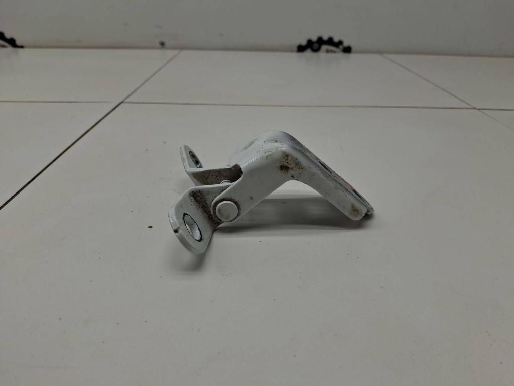 Петля двери задней правой нижняя, 1000 рублей, Пермь