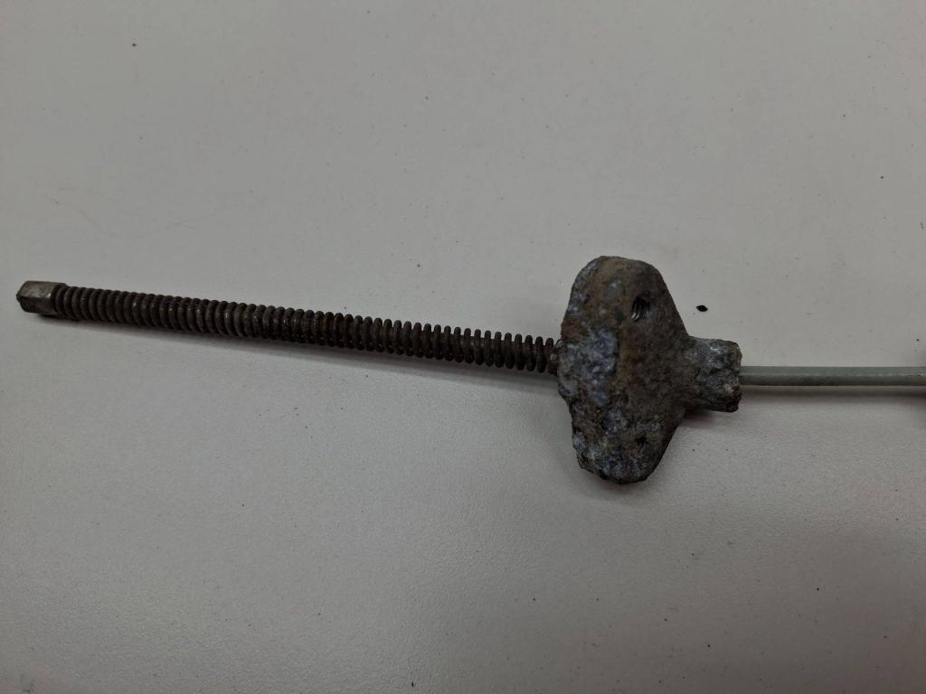 Трос ручника правый, 2500 рублей, Пермь