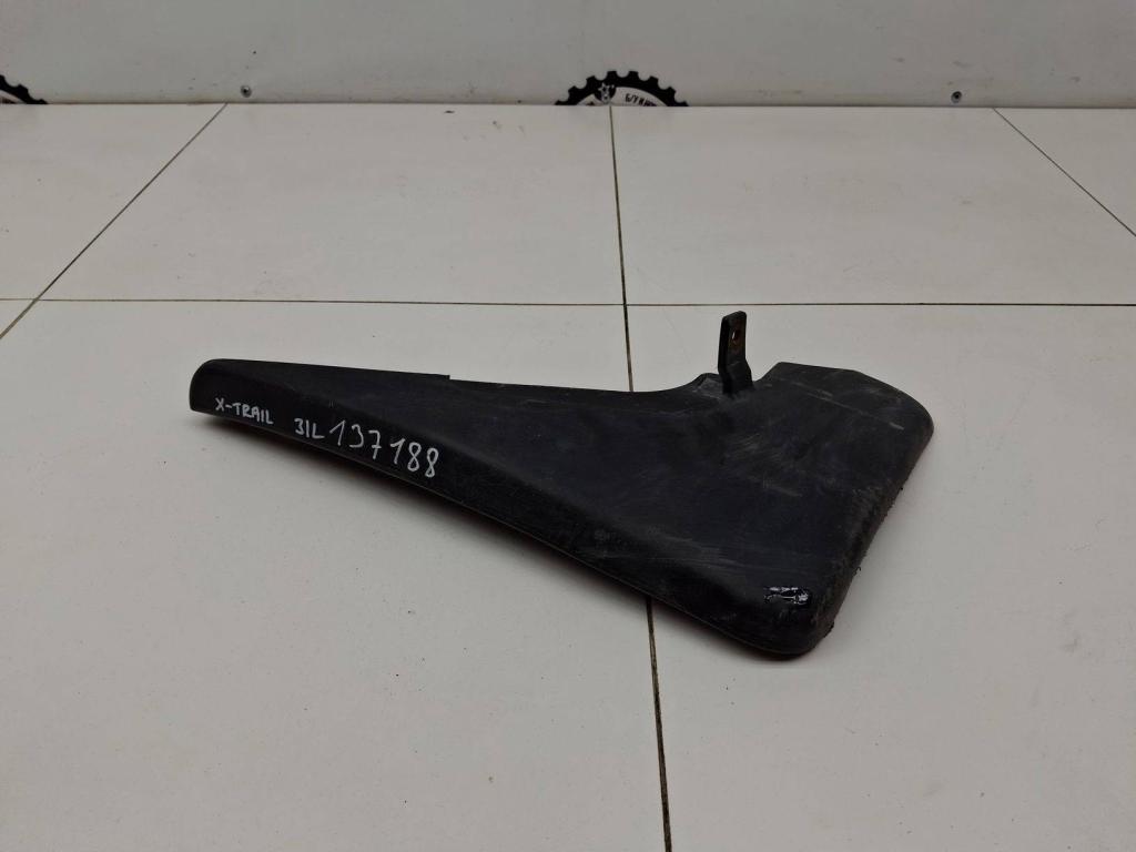 Брызговик задний левый, 1000 рублей, Пермь