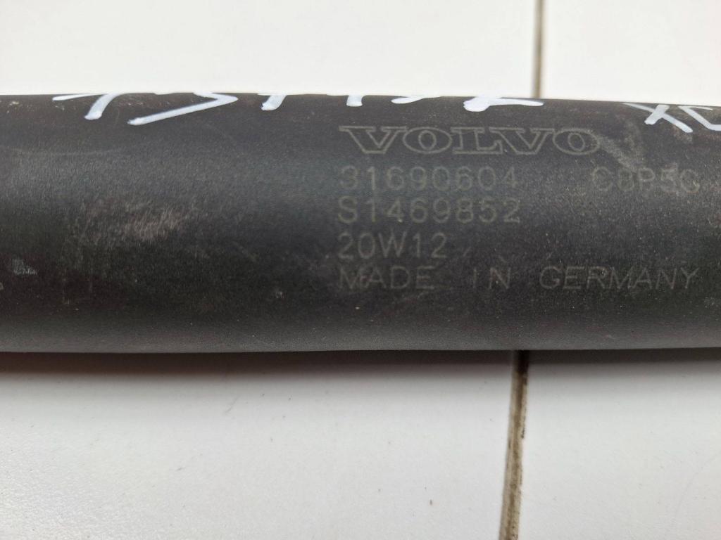 Амортизатор двери багажника, 15000 рублей, Пермь