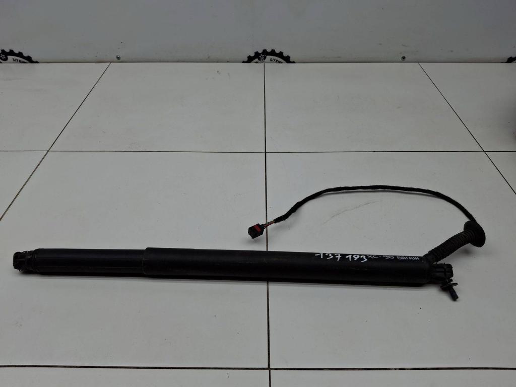 Амортизатор двери багажника, 10000 рублей, Пермь