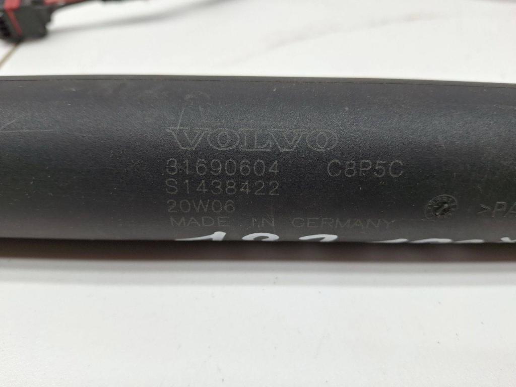 Амортизатор двери багажника, 10000 рублей, Пермь