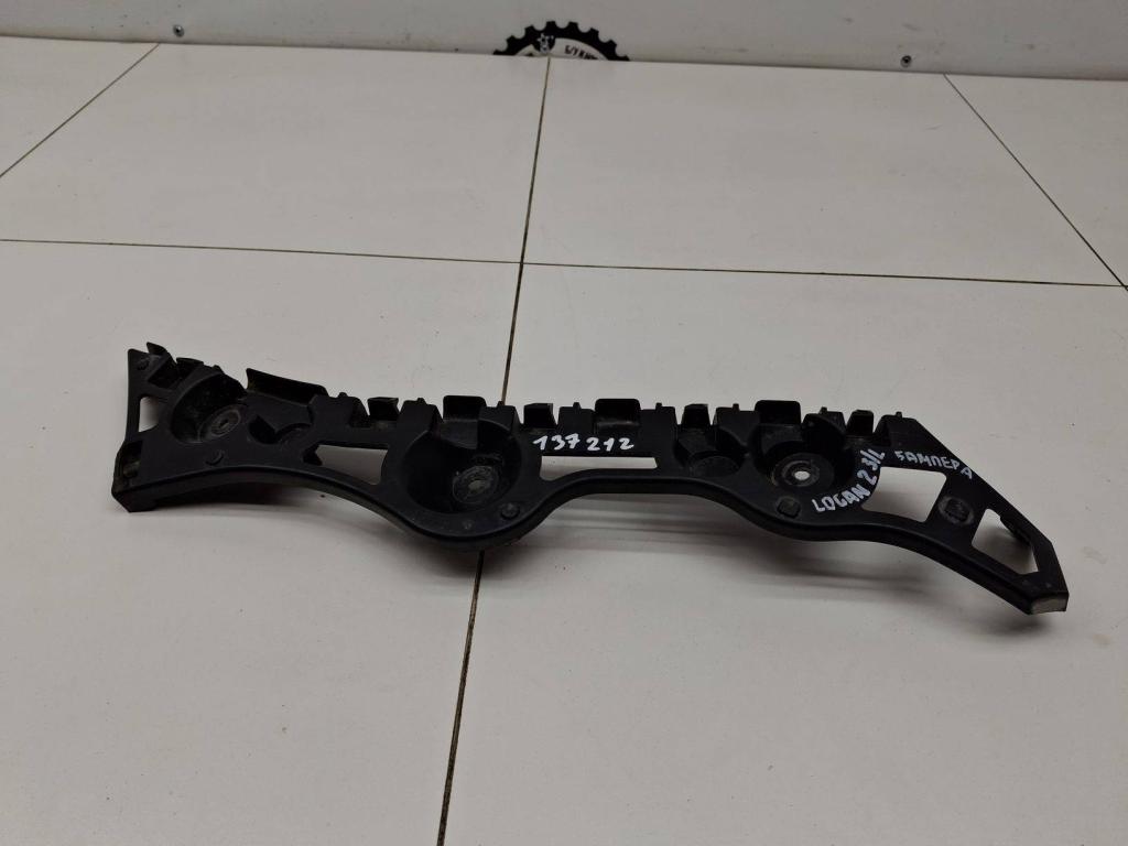 Кронштейн заднего бампера левый, 700 рублей, Пермь