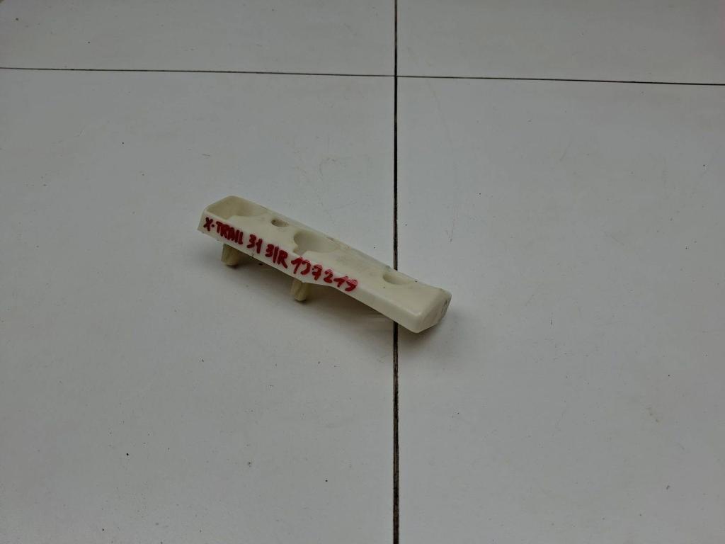 Кронштейн заднего бампера правый, 500 рублей, Пермь