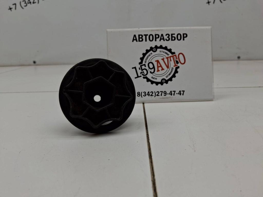 Болт крепления запасного колеса, 500 рублей, Пермь