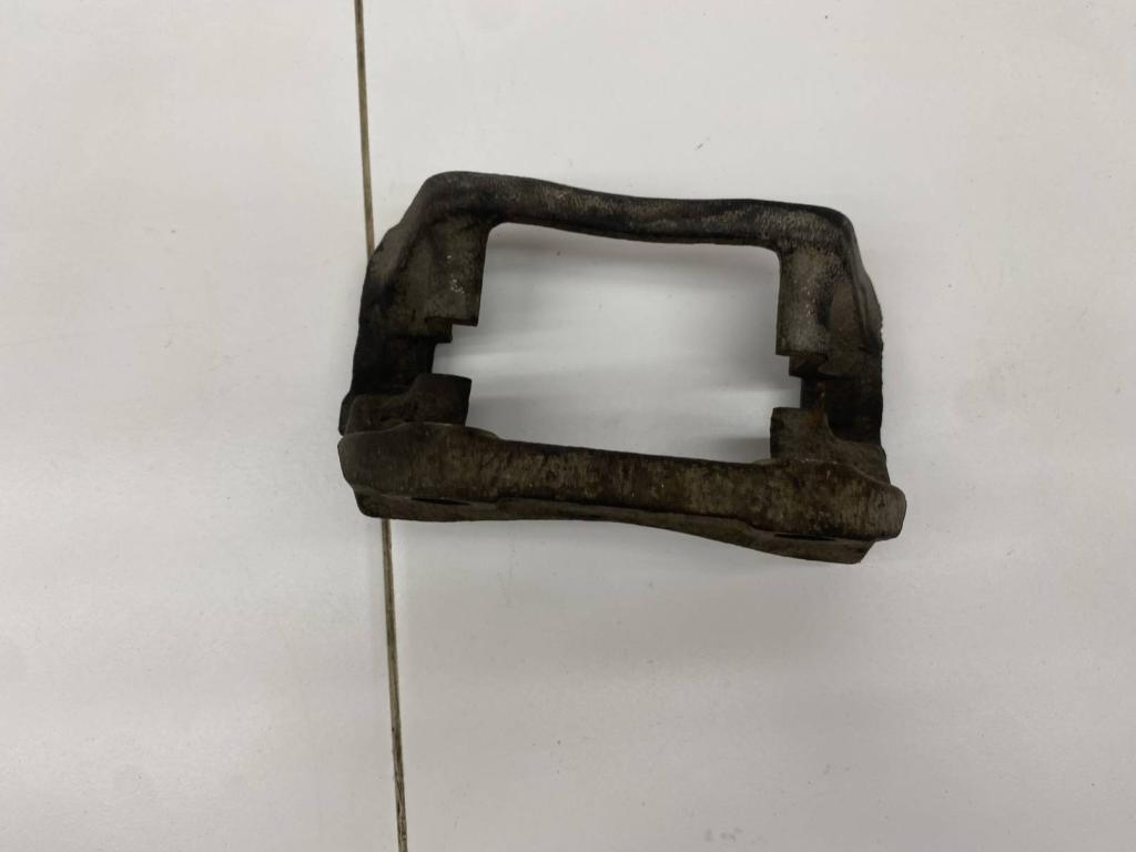 Скоба суппорта переднего, 1000 рублей, Пермь