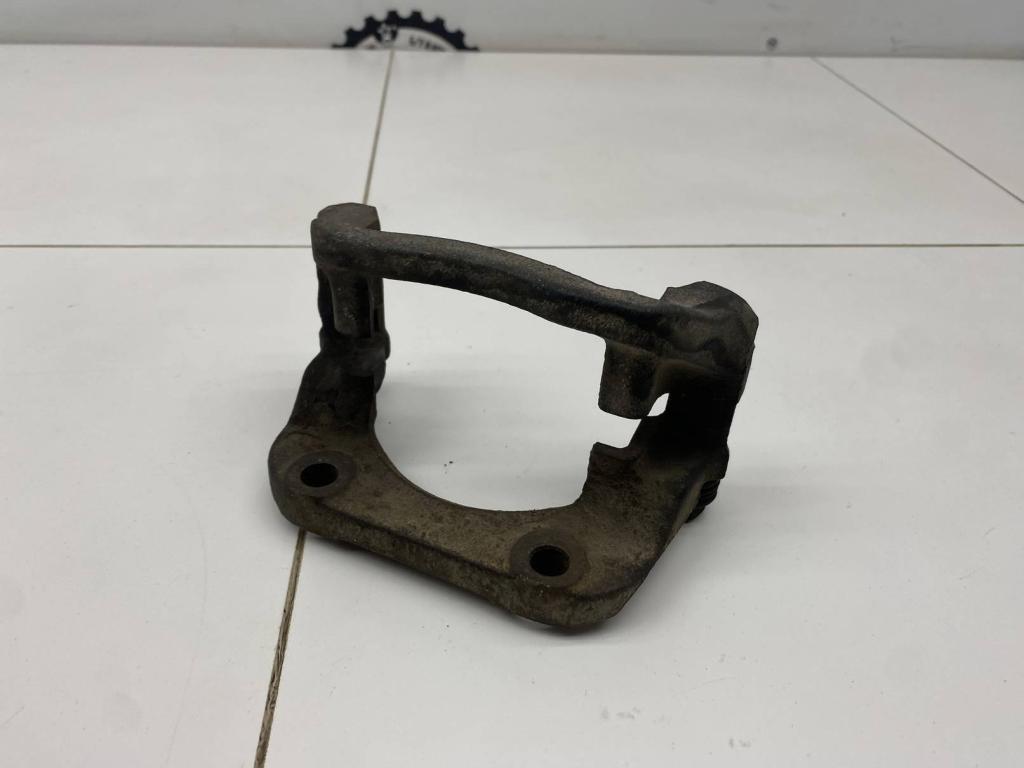 Скоба суппорта переднего, 1000 рублей, Пермь