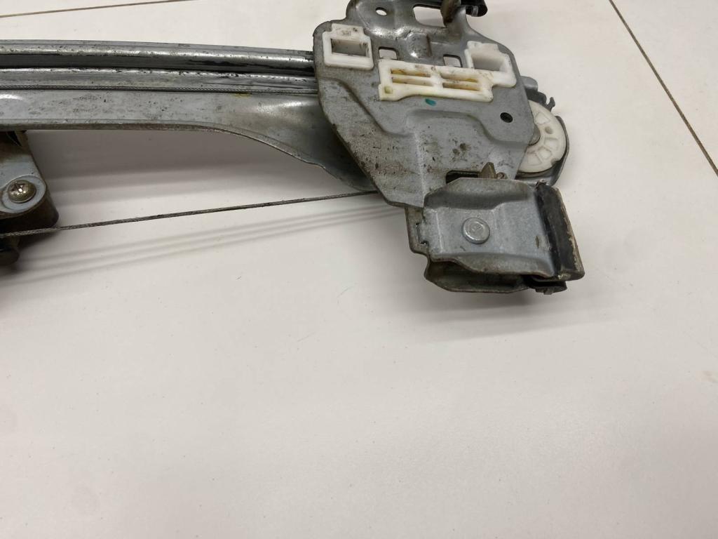 Стеклоподъемник задний правый, 1000 рублей, Пермь