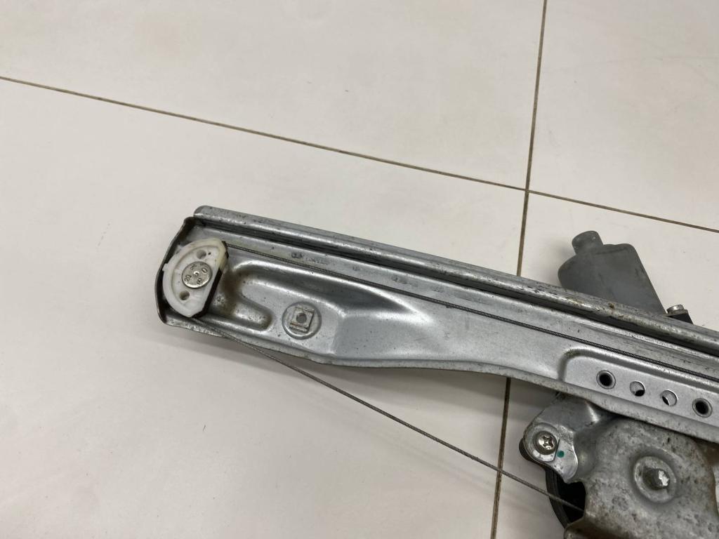 Стеклоподъемник задний правый, 1000 рублей, Пермь