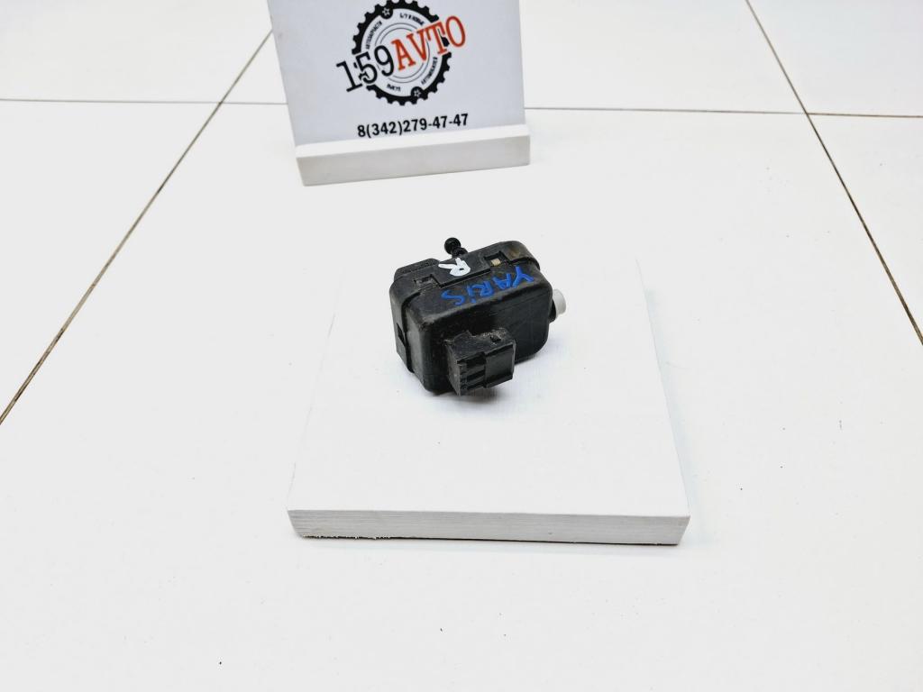 Моторчик корректора фары, 1000 рублей, Пермь