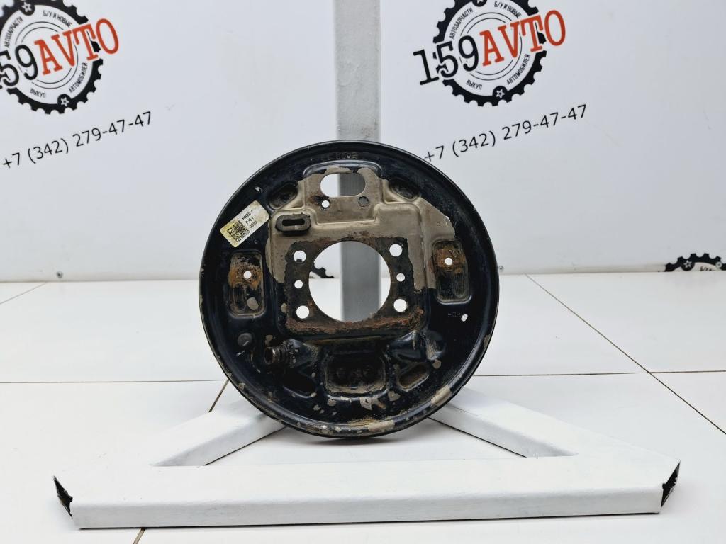 Щит опорный задний правый, 2000 рублей, Пермь