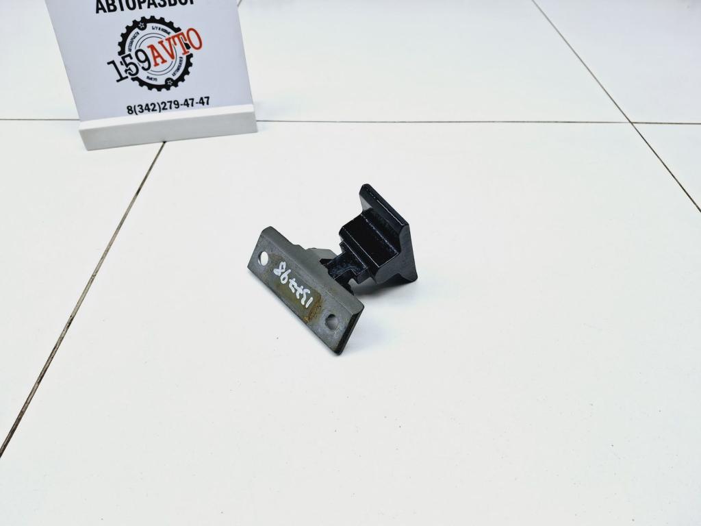 Петля двери задней правой верхняя, 1000 рублей, Пермь