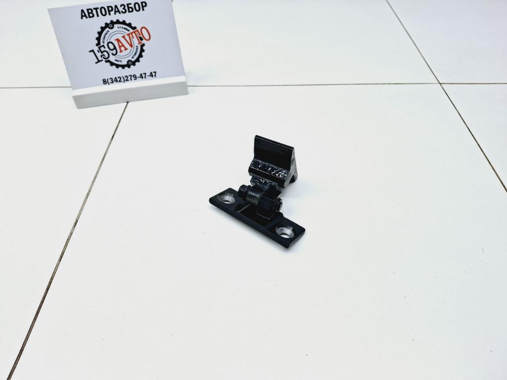 Петля двери задней правой верхняя, 1000 рублей, Пермь