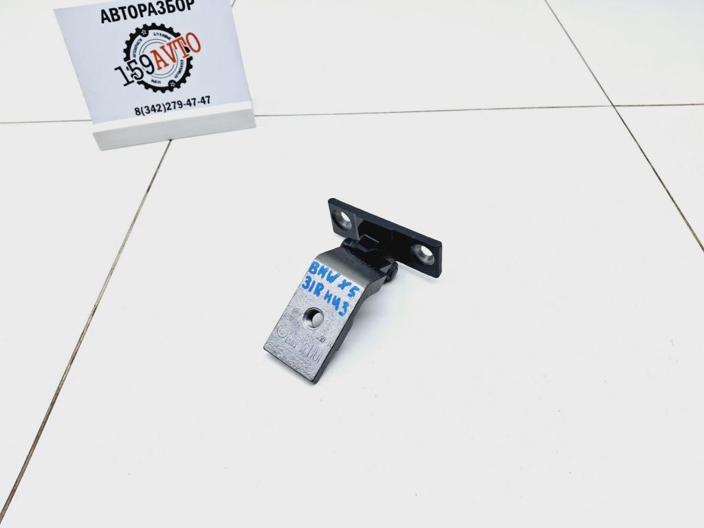 Петля двери задней правой нижняя, 2000 рублей, Пермь