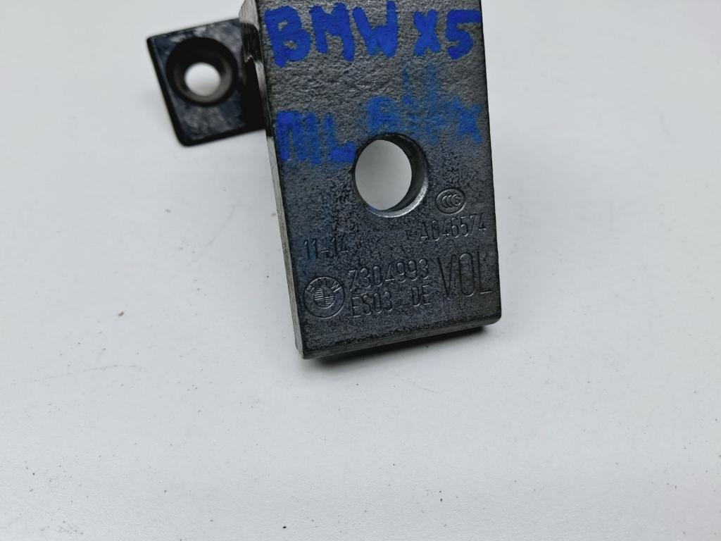 Петля двери передней левой верхняя, 2000 рублей, Пермь