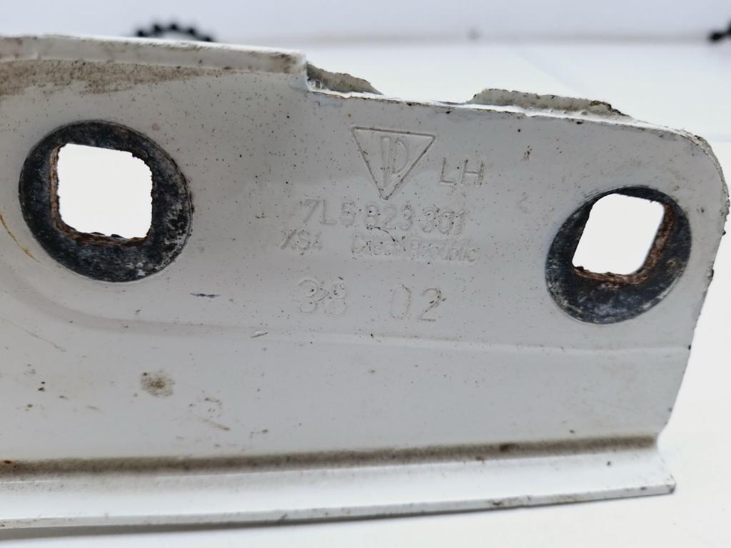 Петля капота левая, 1000 рублей, Пермь