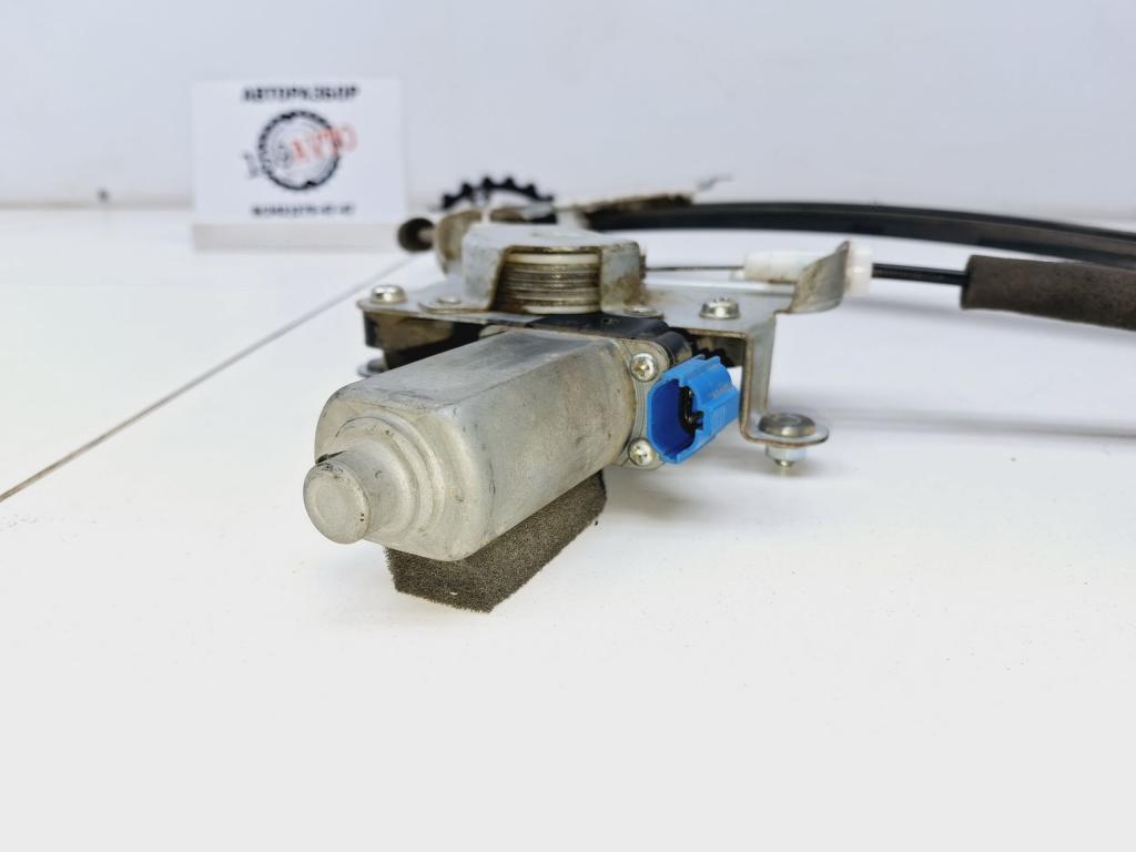 Стеклоподъемник передний правый, 1000 рублей, Пермь