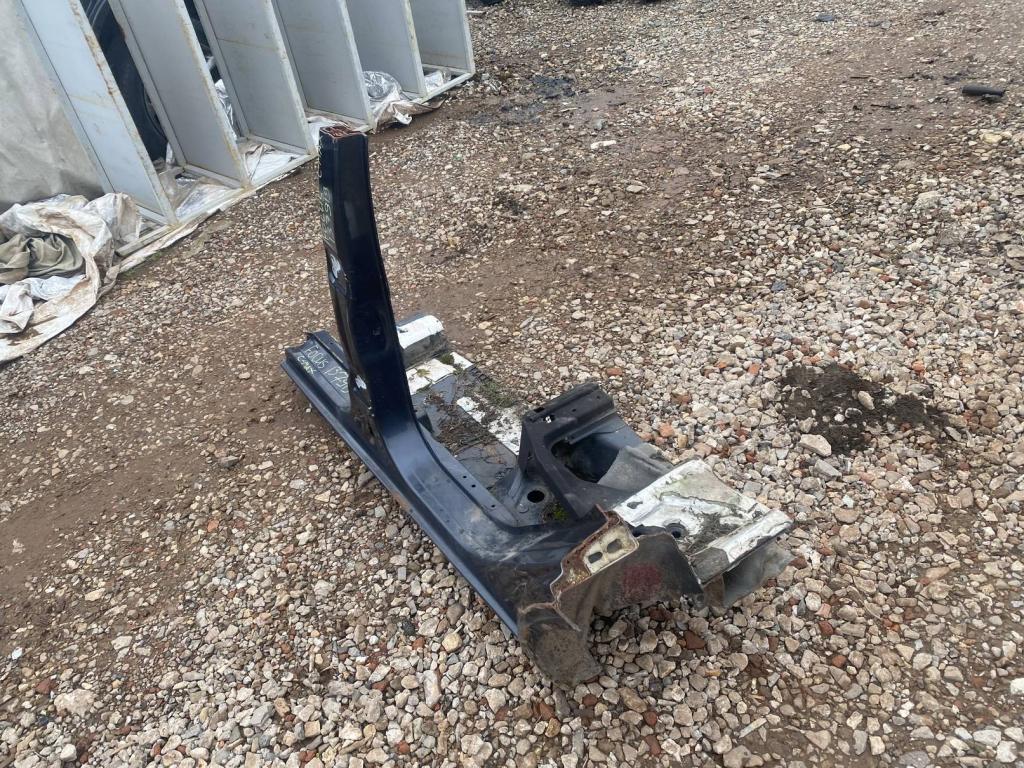 Порог со стойкой левый, 8000 рублей, Пермь